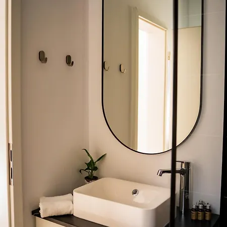 Family-Friendly Apartment With One Bedroom And Separate Living Area, Access To The Garden, Donilads Properties - Home Everywhere Relax & Nature Escape * Două Mai