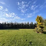 In 2 Mai,quiet,spacious,garden,separate Bedroom - Donilads - Everywhere アパート